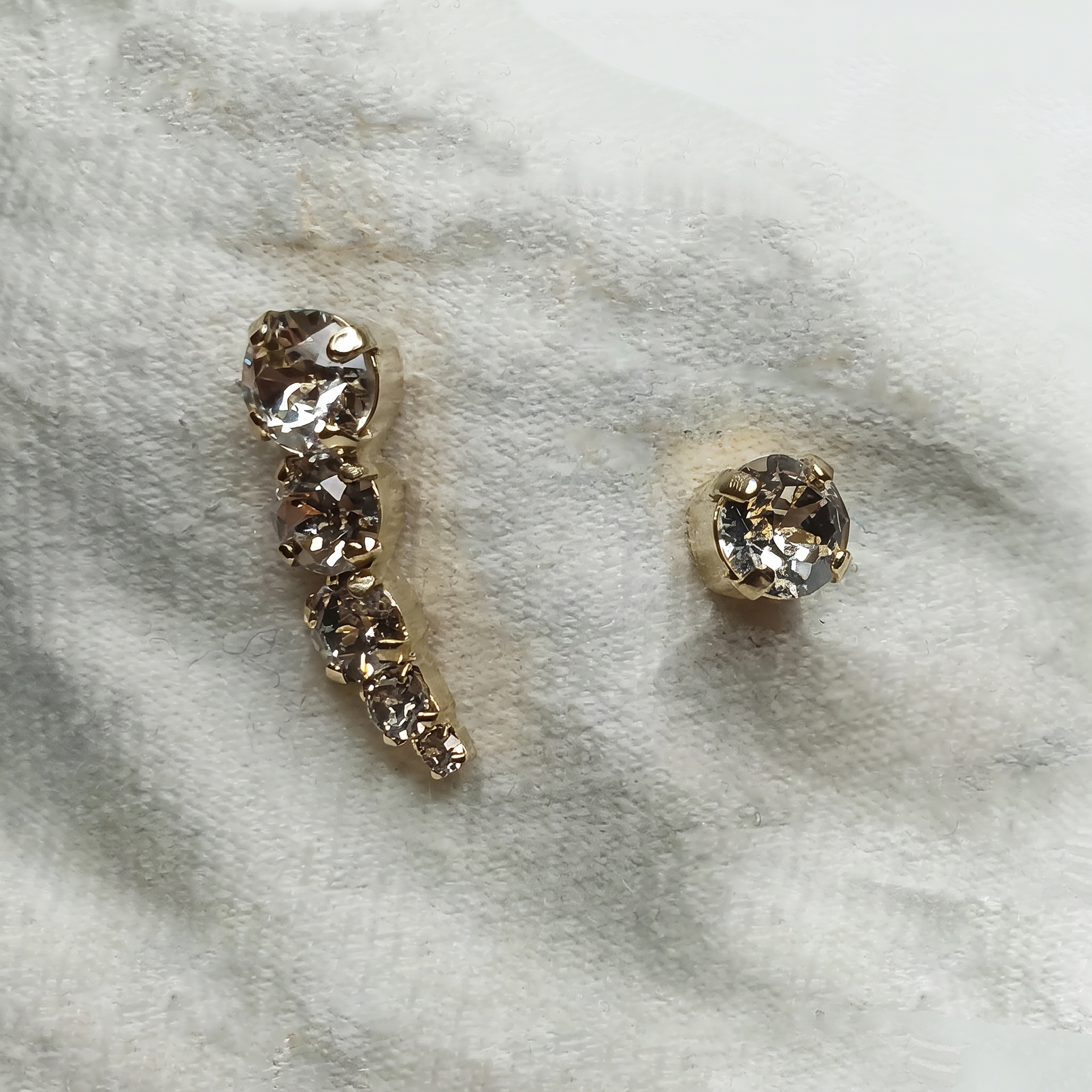 Earrings - Image 11
