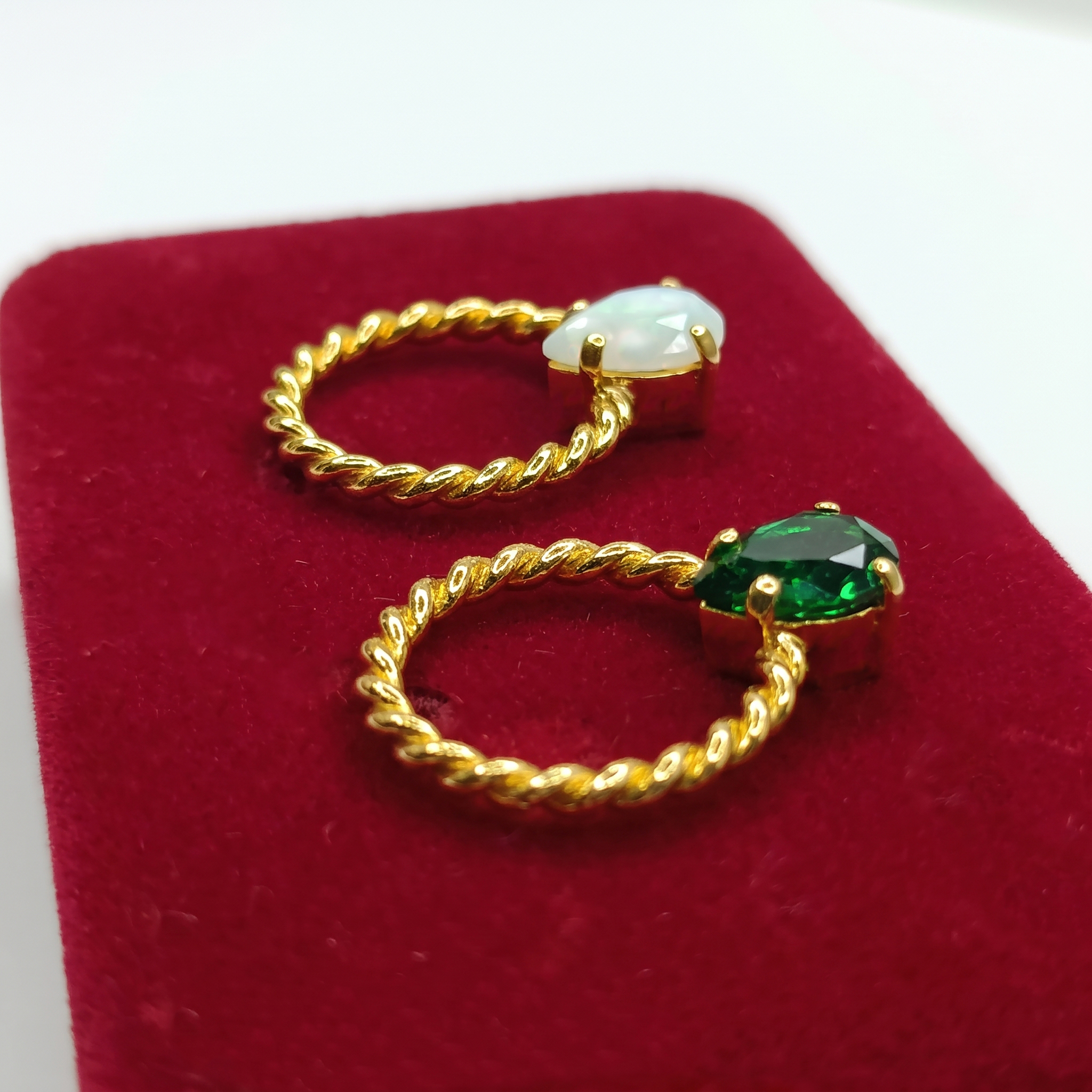 Earring - Image 3